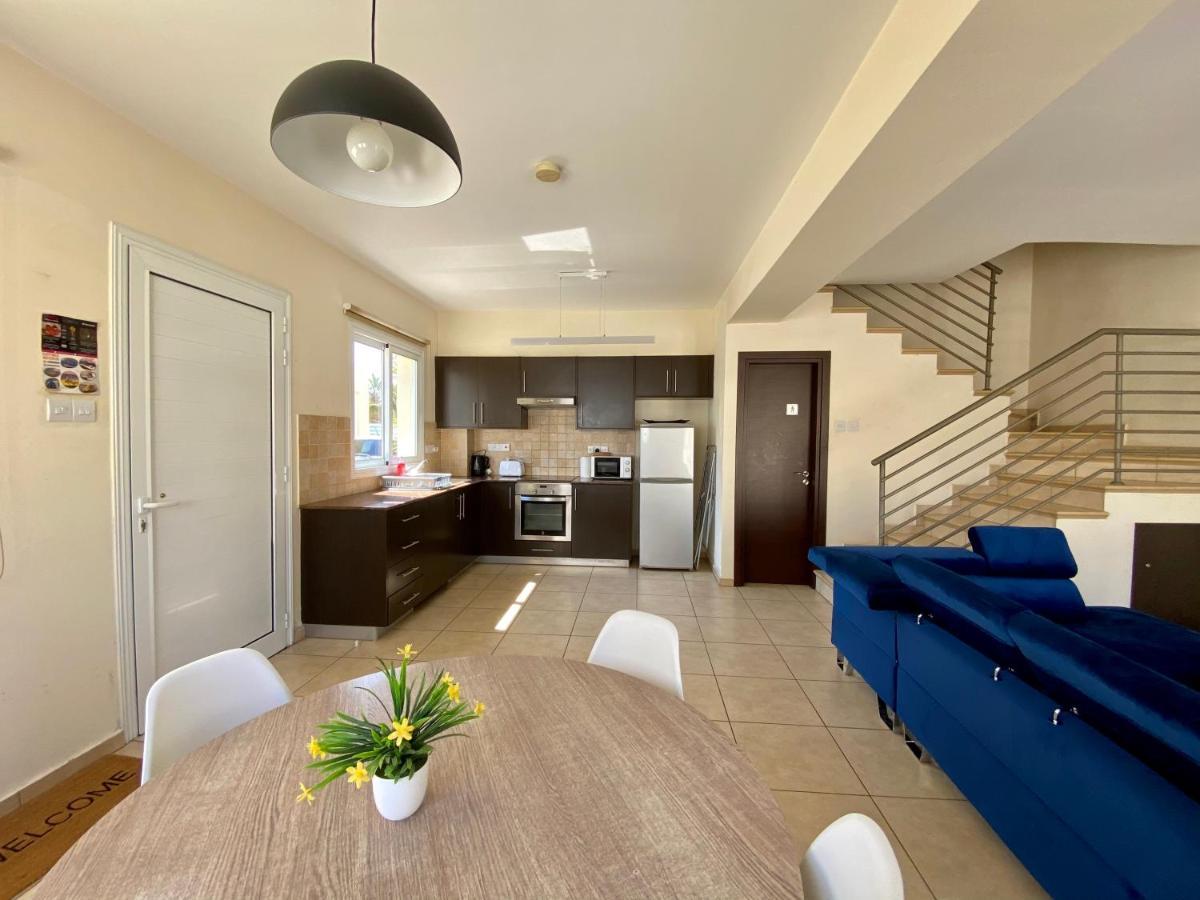 Sunny Cyprus Villa Paralimni Buitenkant foto